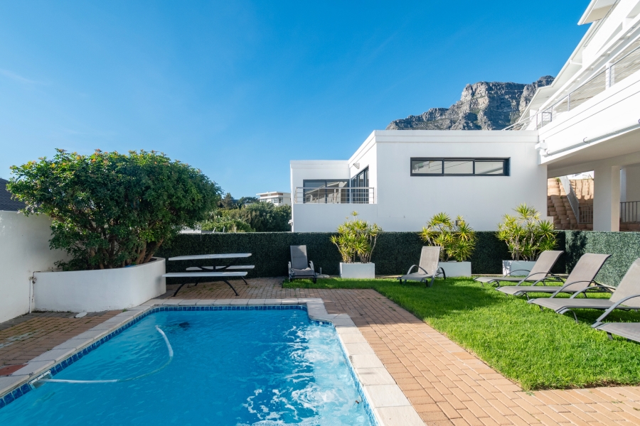 To Let 3 Bedroom Property for Rent in Camps Bay Western Cape